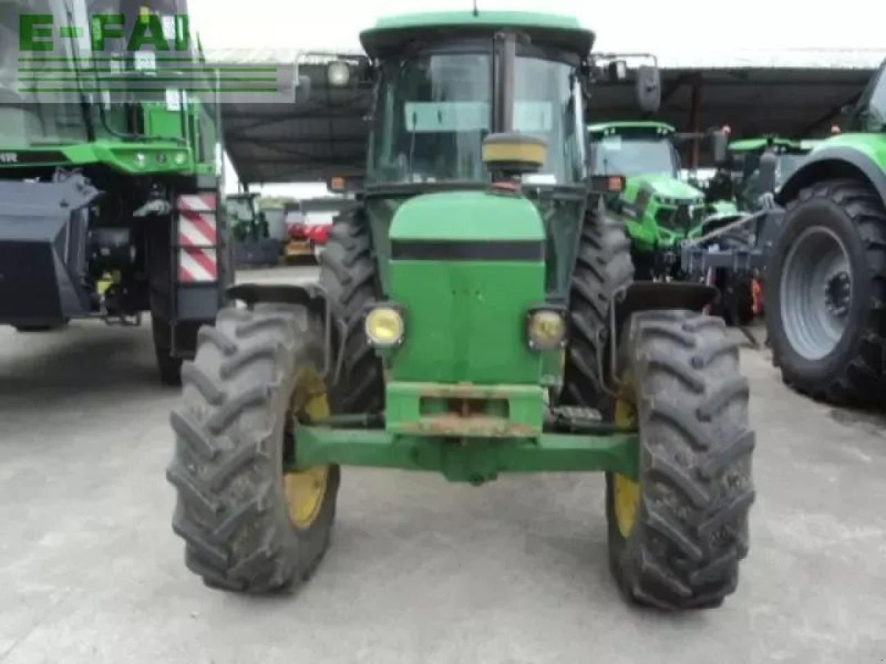 John Deere 2850 - Traktor: bilde 4 John Deere 2850 - Traktor: bilde 4