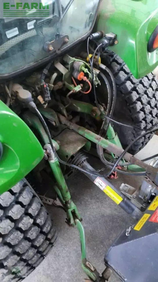 John Deere 3046r - Traktor: bilde 5 John Deere 3046r - Traktor: bilde 5