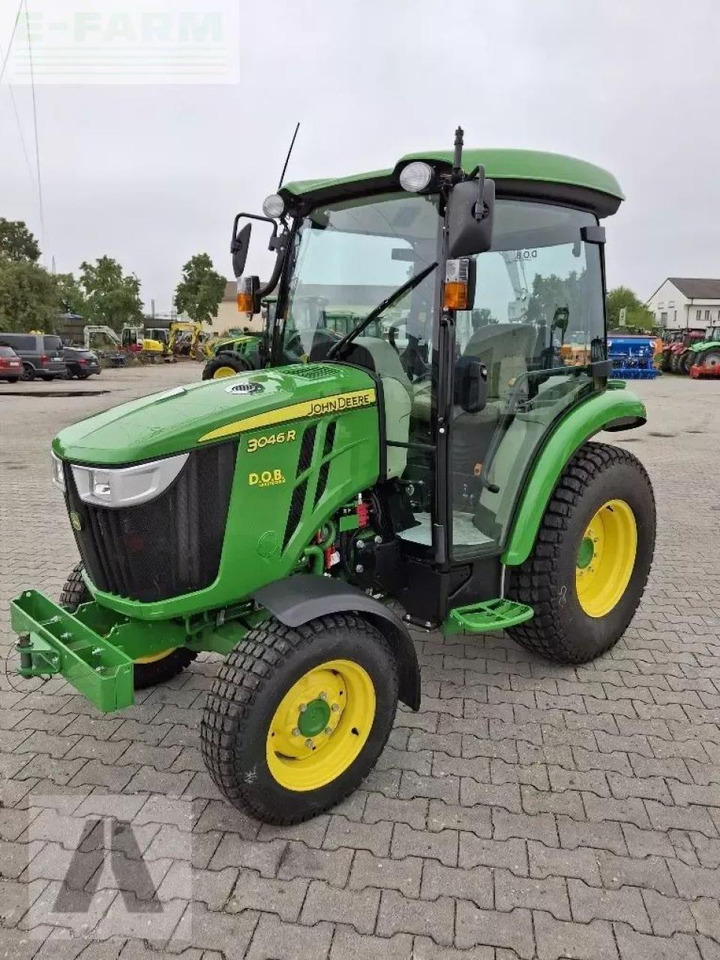 John Deere 3046r - Traktor: bilde 1 John Deere 3046r - Traktor: bilde 1