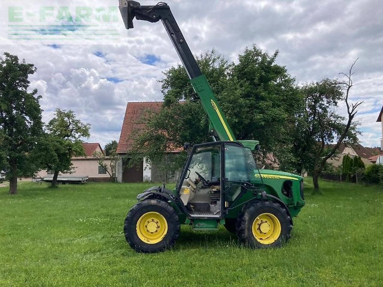 John Deere 3215 euroaufnahme - Teleskoplastere: bilde 1 John Deere 3215 euroaufnahme - Teleskoplastere: bilde 1