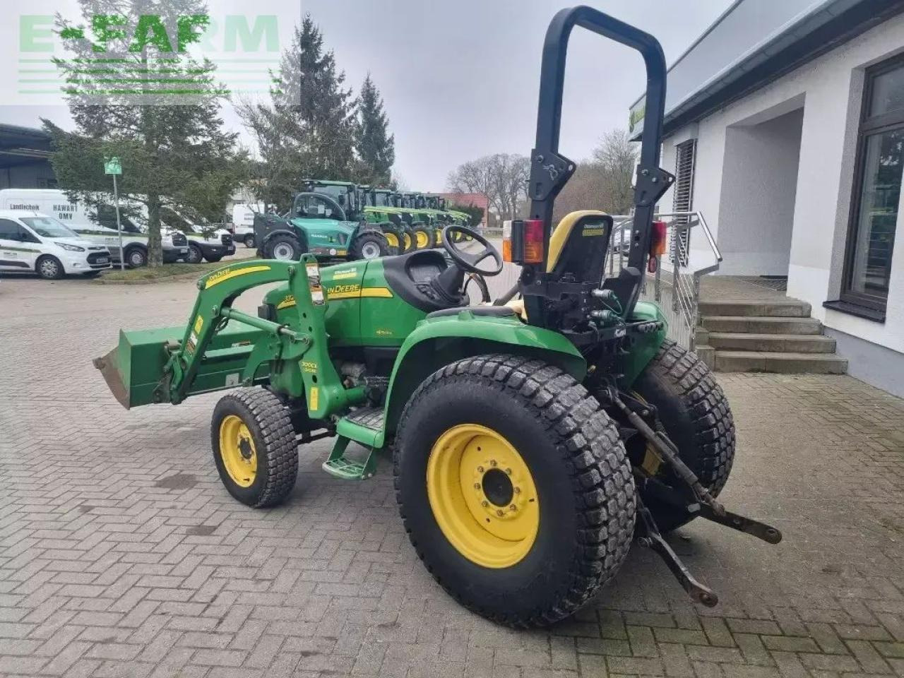 John Deere 3320 my11 - Traktor: bilde 5 John Deere 3320 my11 - Traktor: bilde 5