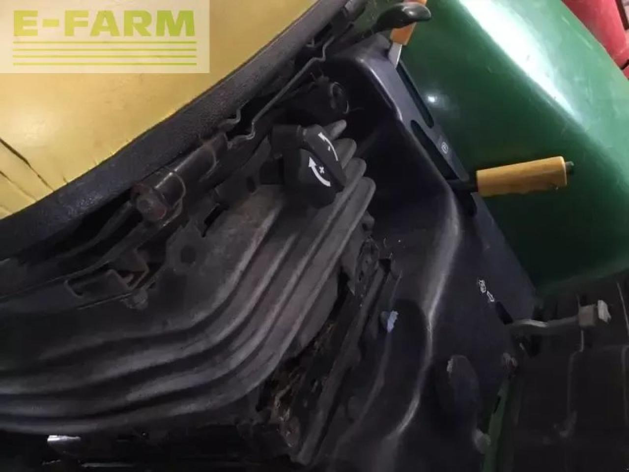 John Deere 3320 my11 - Traktor: bilde 3 John Deere 3320 my11 - Traktor: bilde 3