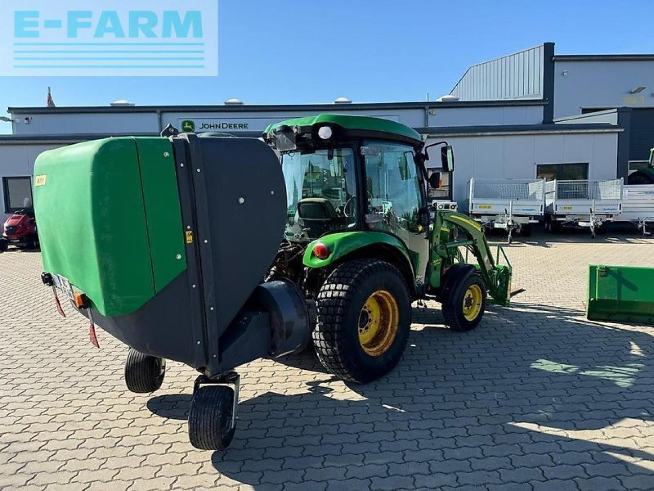 John Deere 3720 - Traktor: bilde 4 John Deere 3720 - Traktor: bilde 4