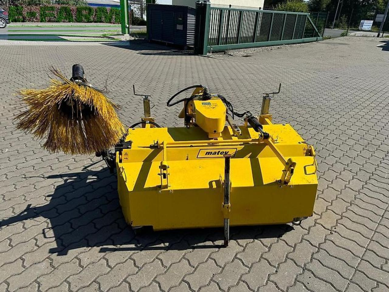 Traktor John Deere 3720: bilde 19