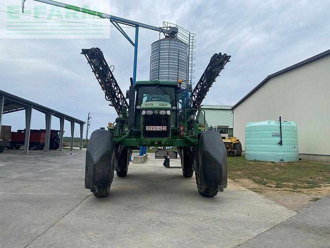 John Deere 4720 - Trailersprøyte: bilde 2 John Deere 4720 - Trailersprøyte: bilde 2