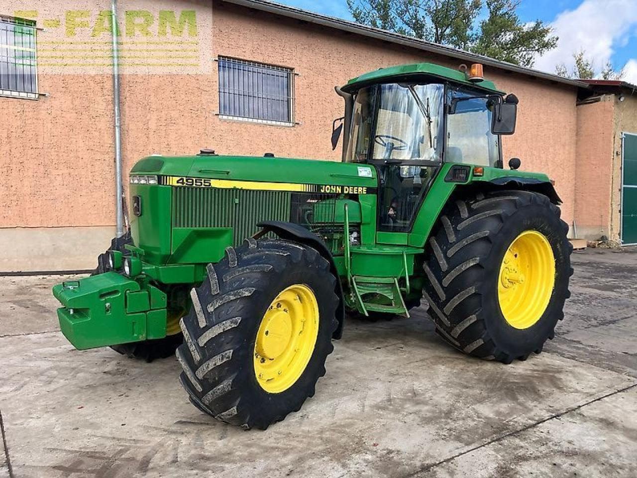 John Deere 4955 - Traktor: bilde 1 John Deere 4955 - Traktor: bilde 1