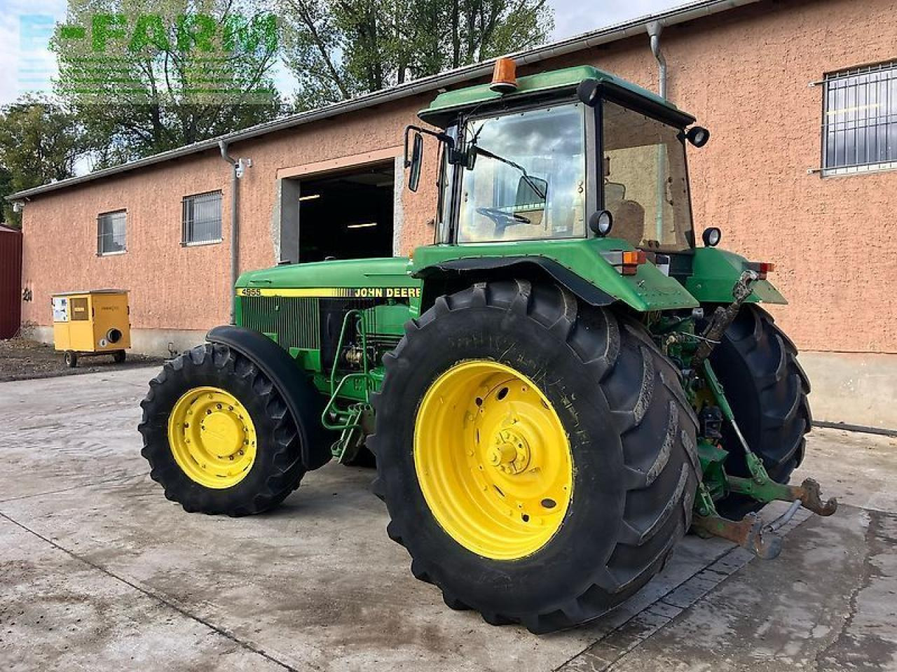 John Deere 4955 - Traktor: bilde 3 John Deere 4955 - Traktor: bilde 3