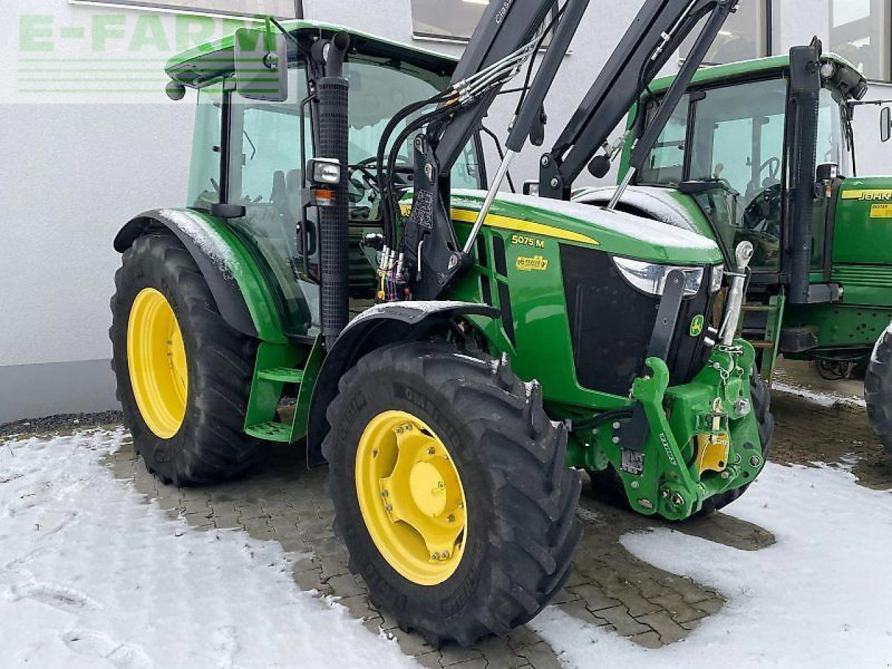 John Deere 5075 m - Traktor: bilde 2 John Deere 5075 m - Traktor: bilde 2