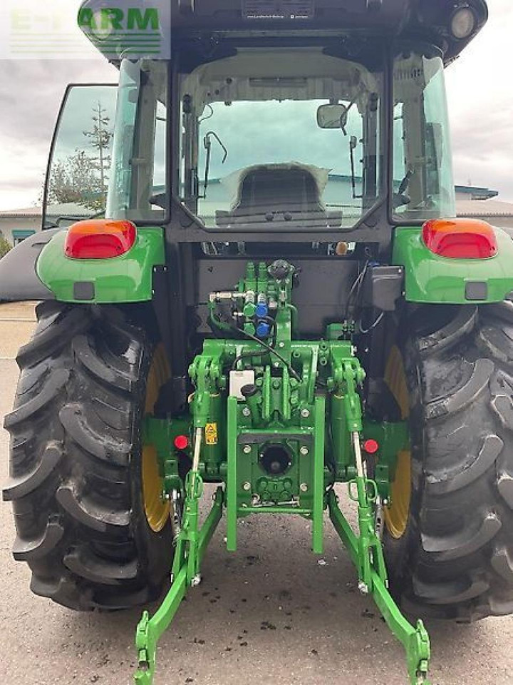 John Deere 5075 m - Traktor: bilde 4 John Deere 5075 m - Traktor: bilde 4
