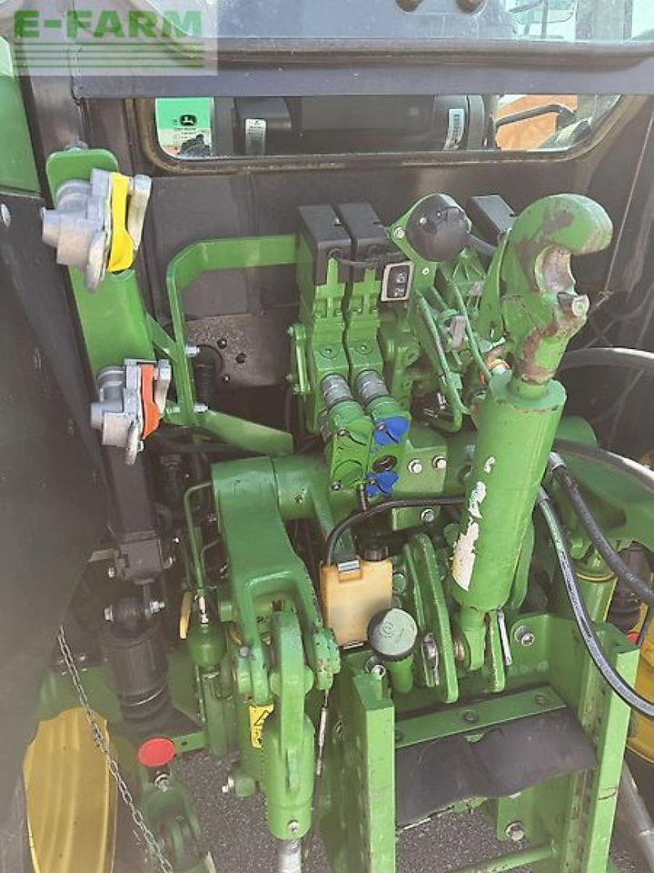 John Deere 5090 r - Traktor: bilde 5 John Deere 5090 r - Traktor: bilde 5