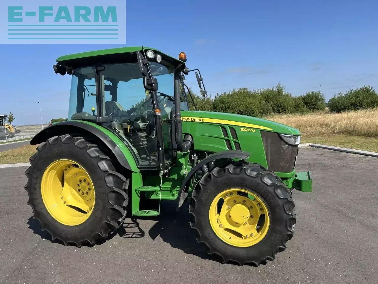 John Deere 5100m - Traktor: bilde 3 John Deere 5100m - Traktor: bilde 3