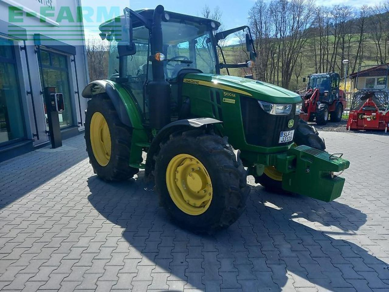 John Deere 5100m - Traktor: bilde 2 John Deere 5100m - Traktor: bilde 2