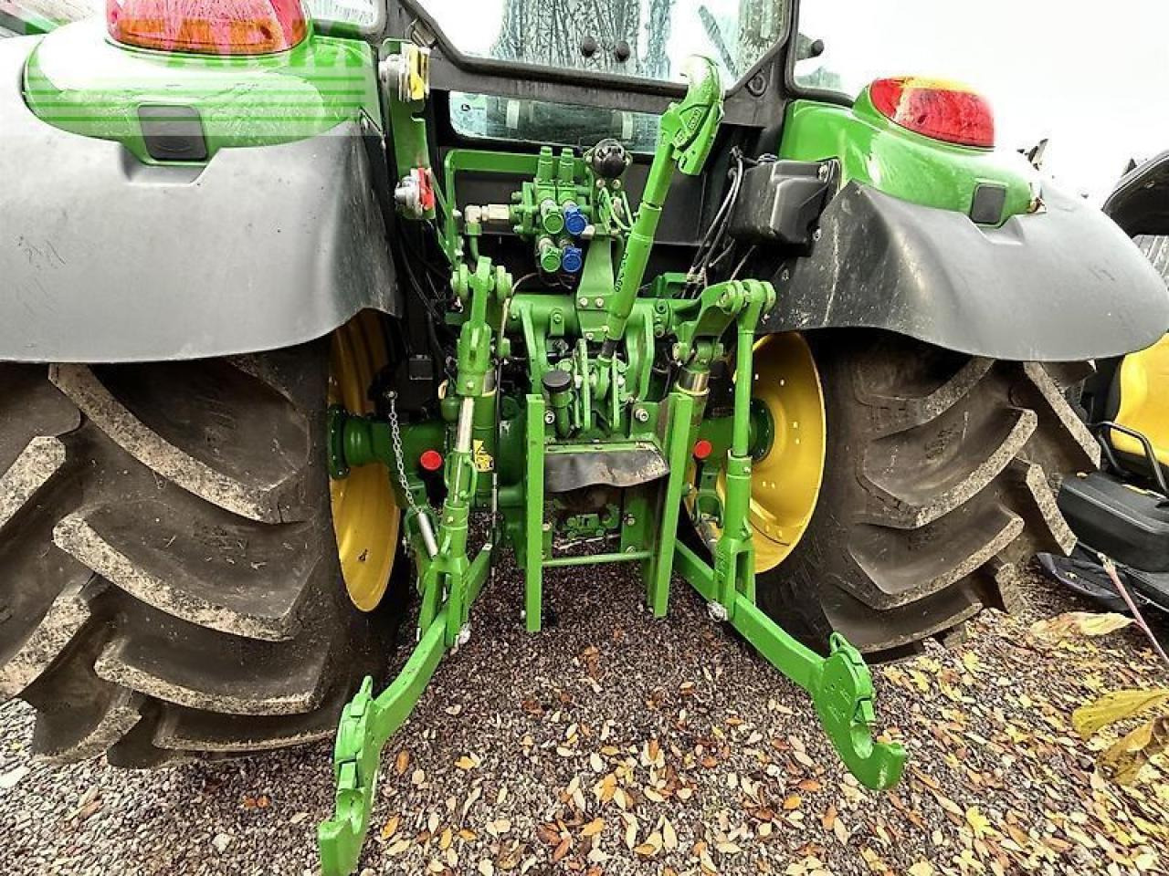 John Deere 5100m - Traktor: bilde 5 John Deere 5100m - Traktor: bilde 5