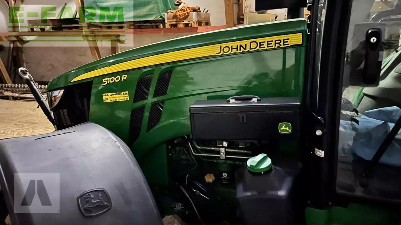John Deere 5100r - Traktor: bilde 4 John Deere 5100r - Traktor: bilde 4