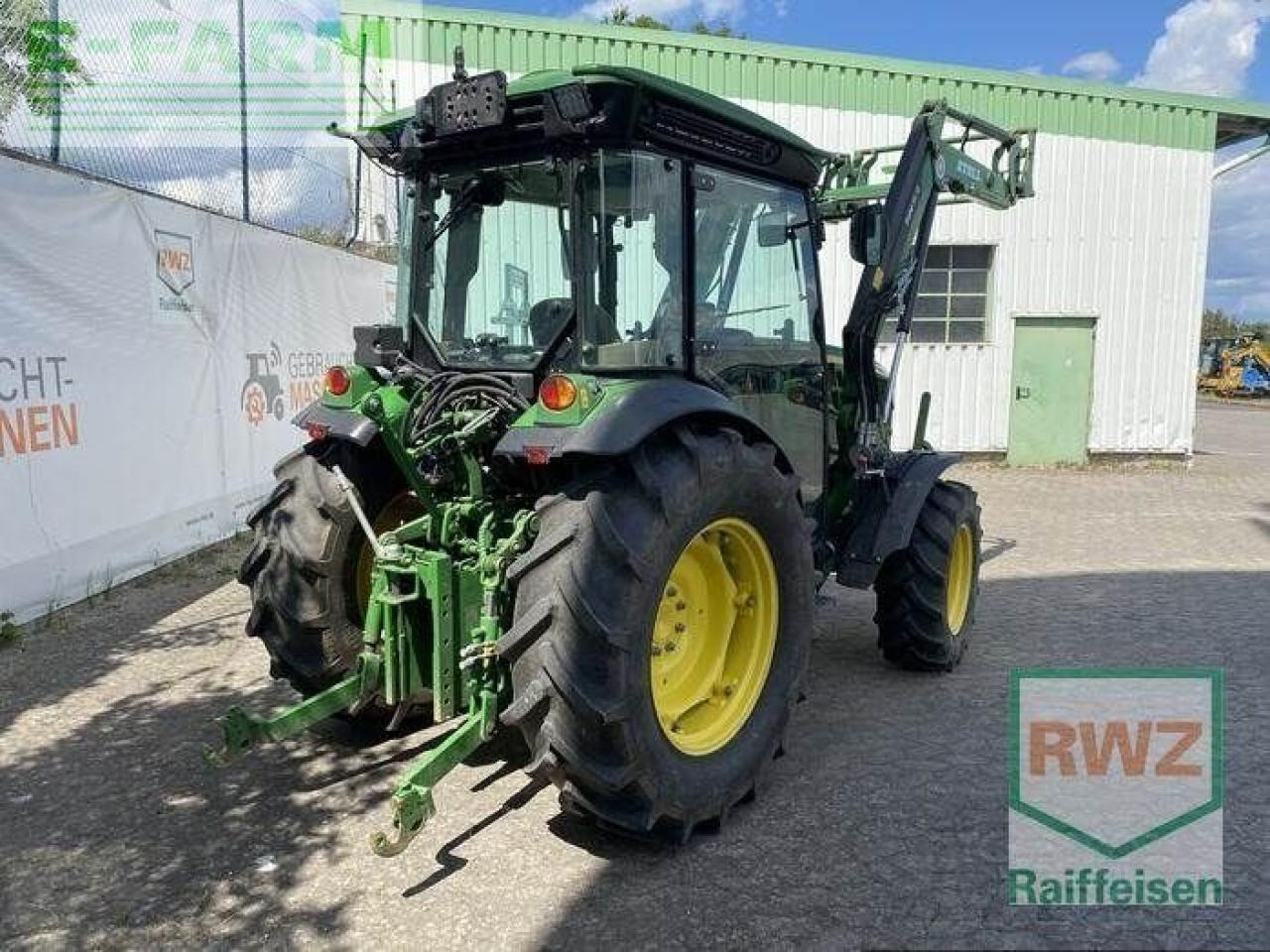 John Deere 5105 gf - Traktor: bilde 2 John Deere 5105 gf - Traktor: bilde 2