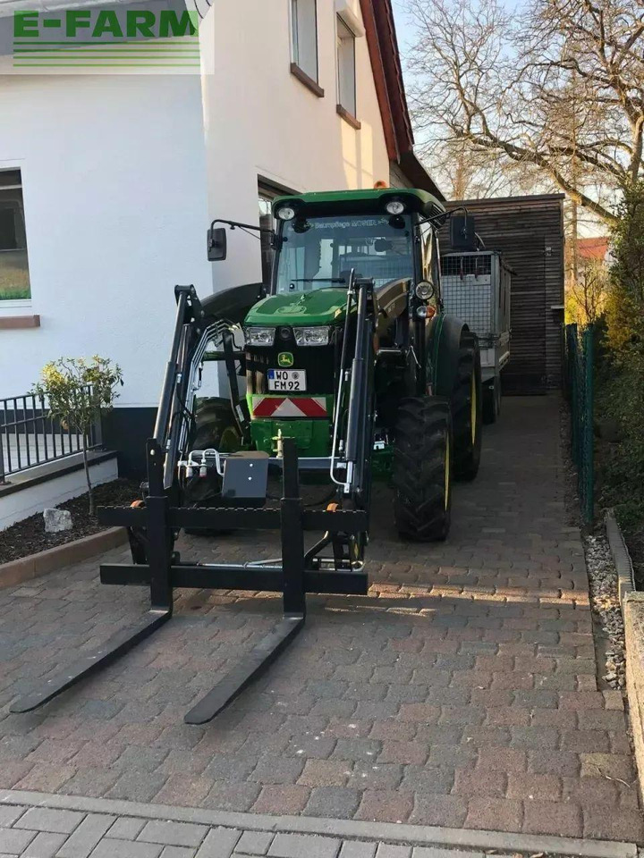 John Deere 5105gf stoll frontlader opt. 3-seite anhänger - Traktor: bilde 3 John Deere 5105gf stoll frontlader opt. 3-seite anhänger - Traktor: bilde 3