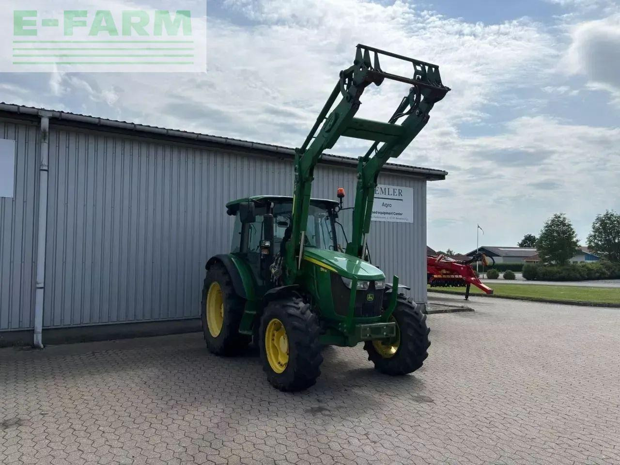 John Deere 5115m - Traktor: bilde 3 John Deere 5115m - Traktor: bilde 3