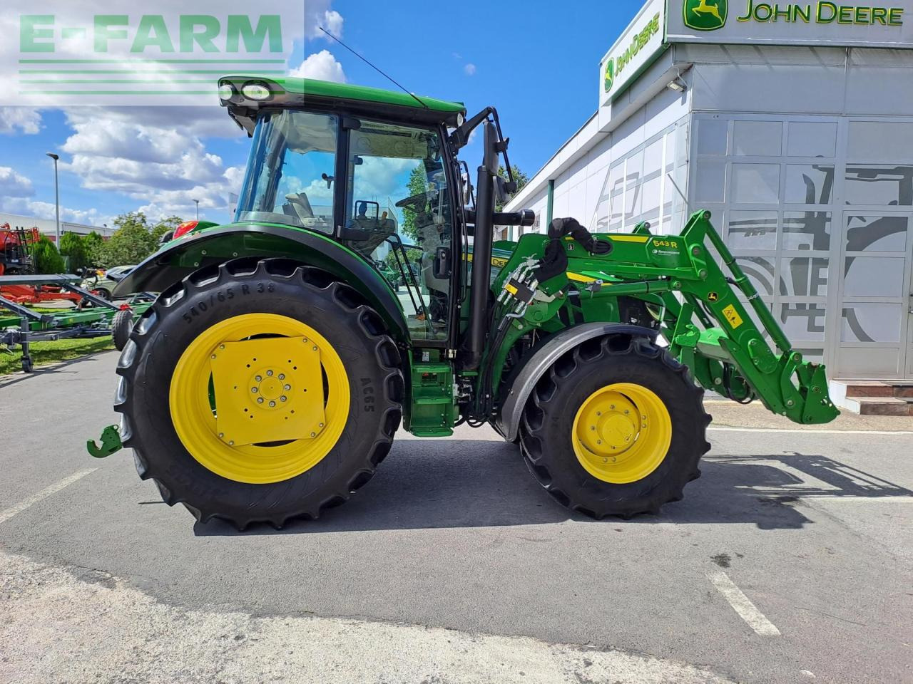John Deere 5125R - Traktor: bilde 2 John Deere 5125R - Traktor: bilde 2