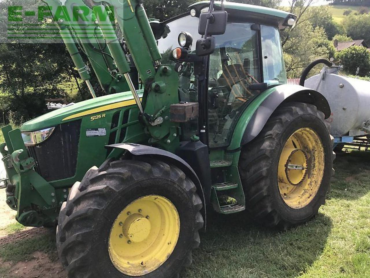 John Deere 5125r - Traktor: bilde 1 John Deere 5125r - Traktor: bilde 1