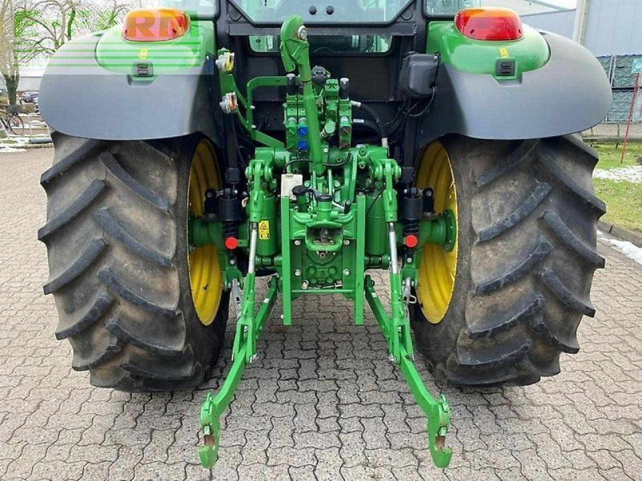 Traktor John Deere 5125r mit frontlader: bilde 6