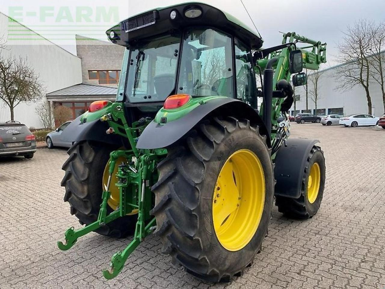 John Deere 5125r mit frontlader - Traktor: bilde 4 John Deere 5125r mit frontlader - Traktor: bilde 4