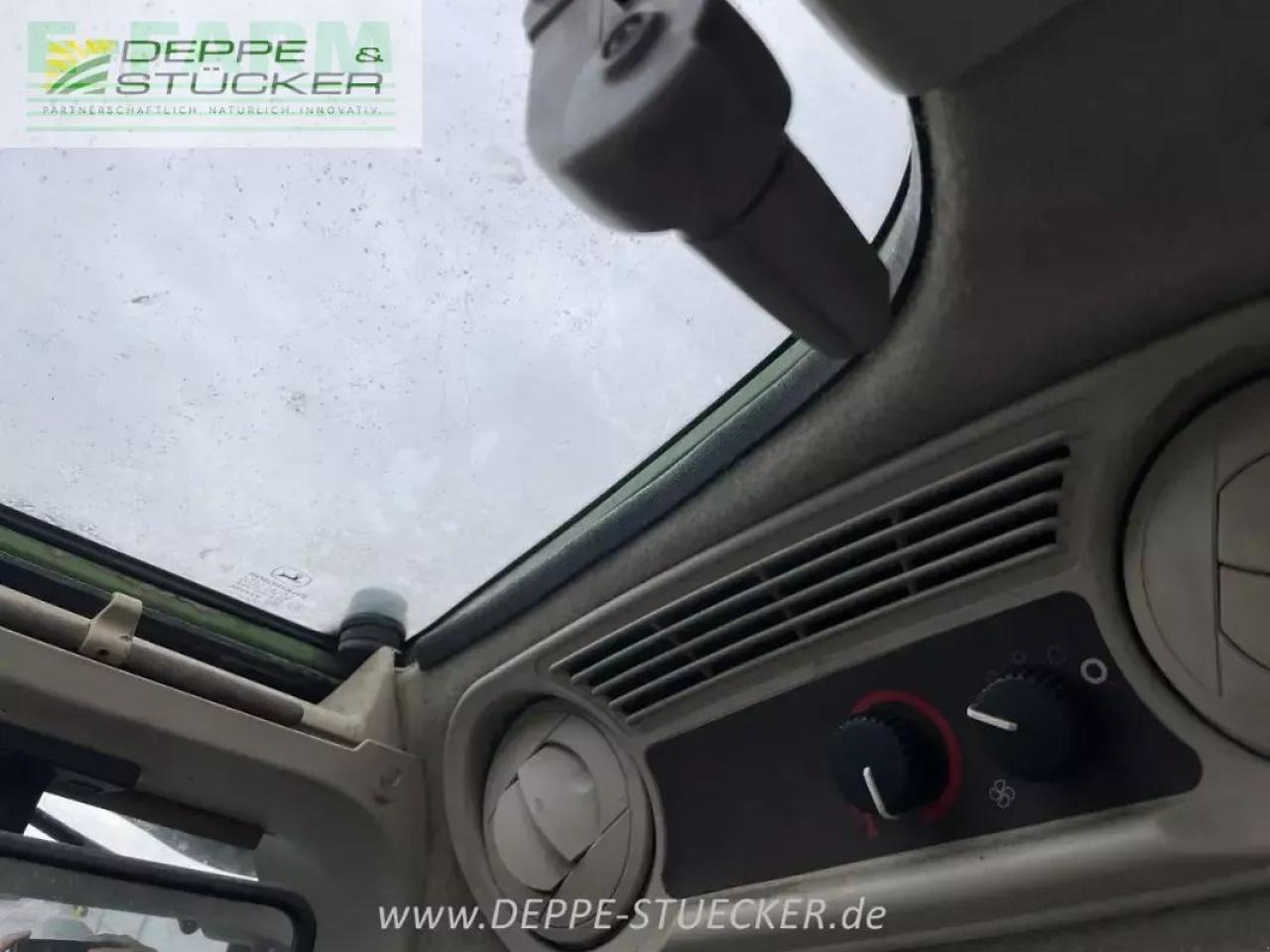 John Deere 5720 - Traktor: bilde 4 John Deere 5720 - Traktor: bilde 4