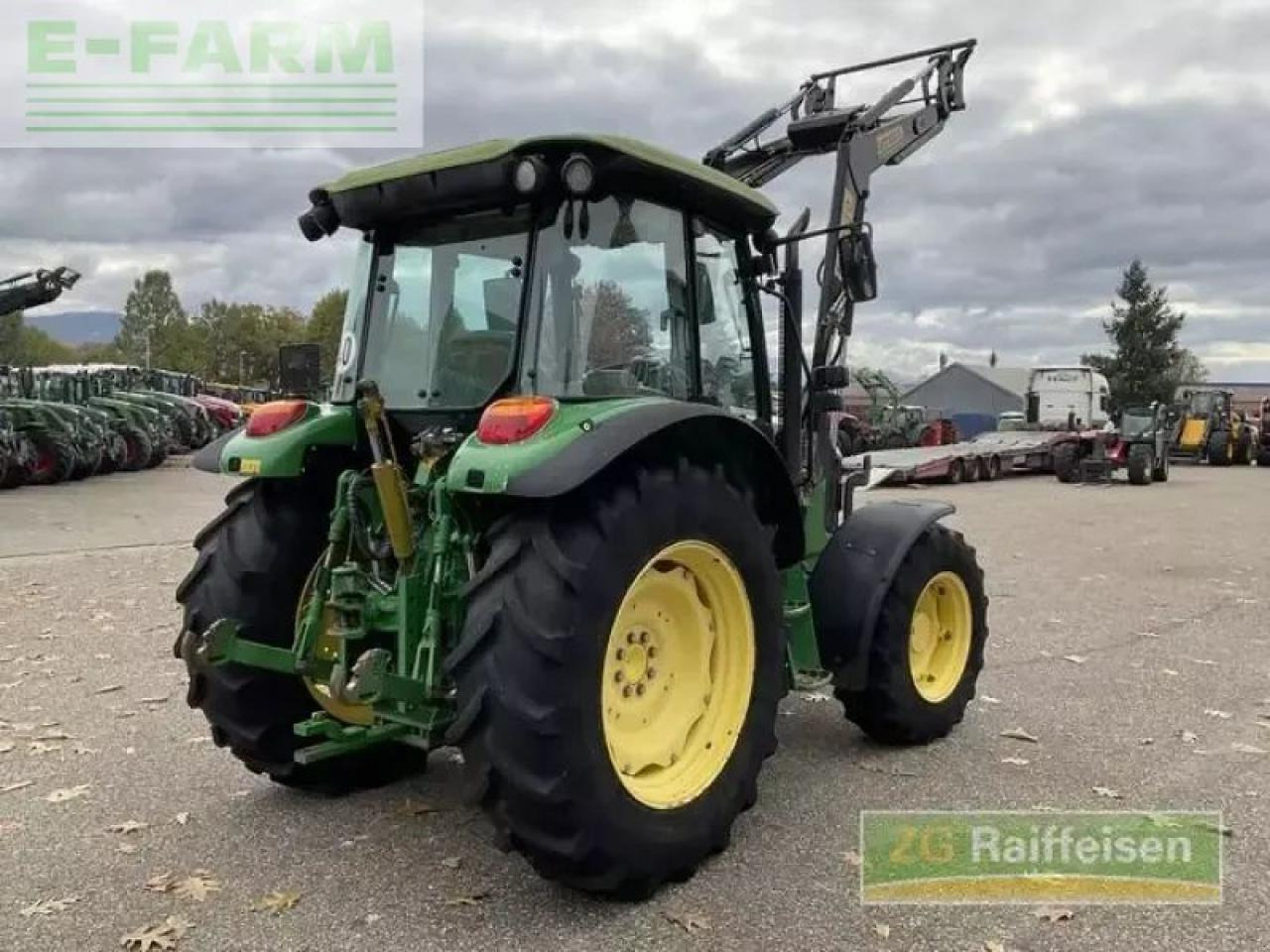 John Deere 5820 - Traktor: bilde 4 John Deere 5820 - Traktor: bilde 4