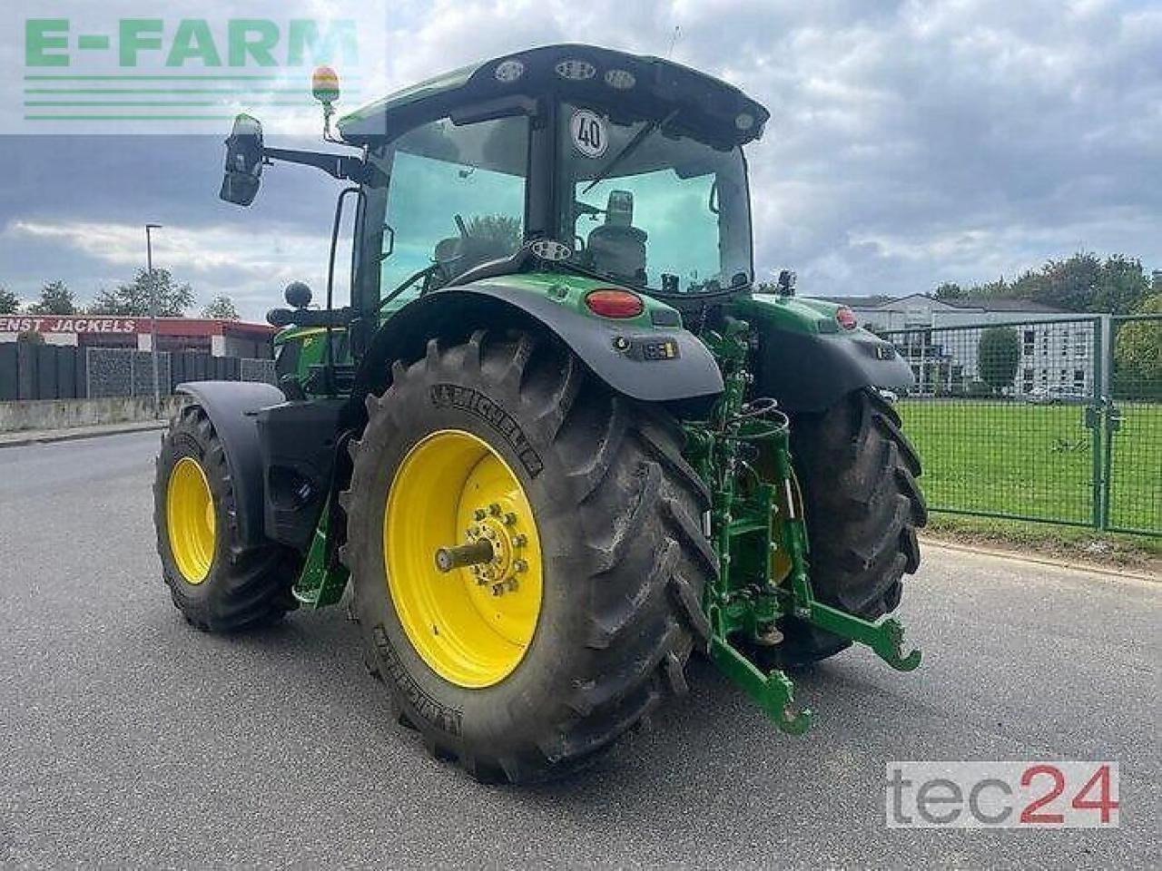 John Deere 6 r 130 - Traktor: bilde 2 John Deere 6 r 130 - Traktor: bilde 2