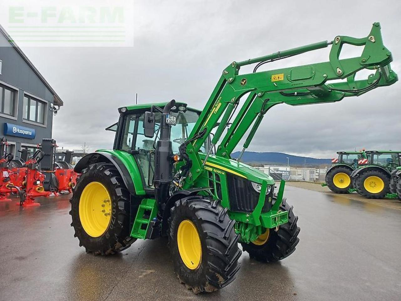 John Deere 6090m - Traktor: bilde 2 John Deere 6090m - Traktor: bilde 2