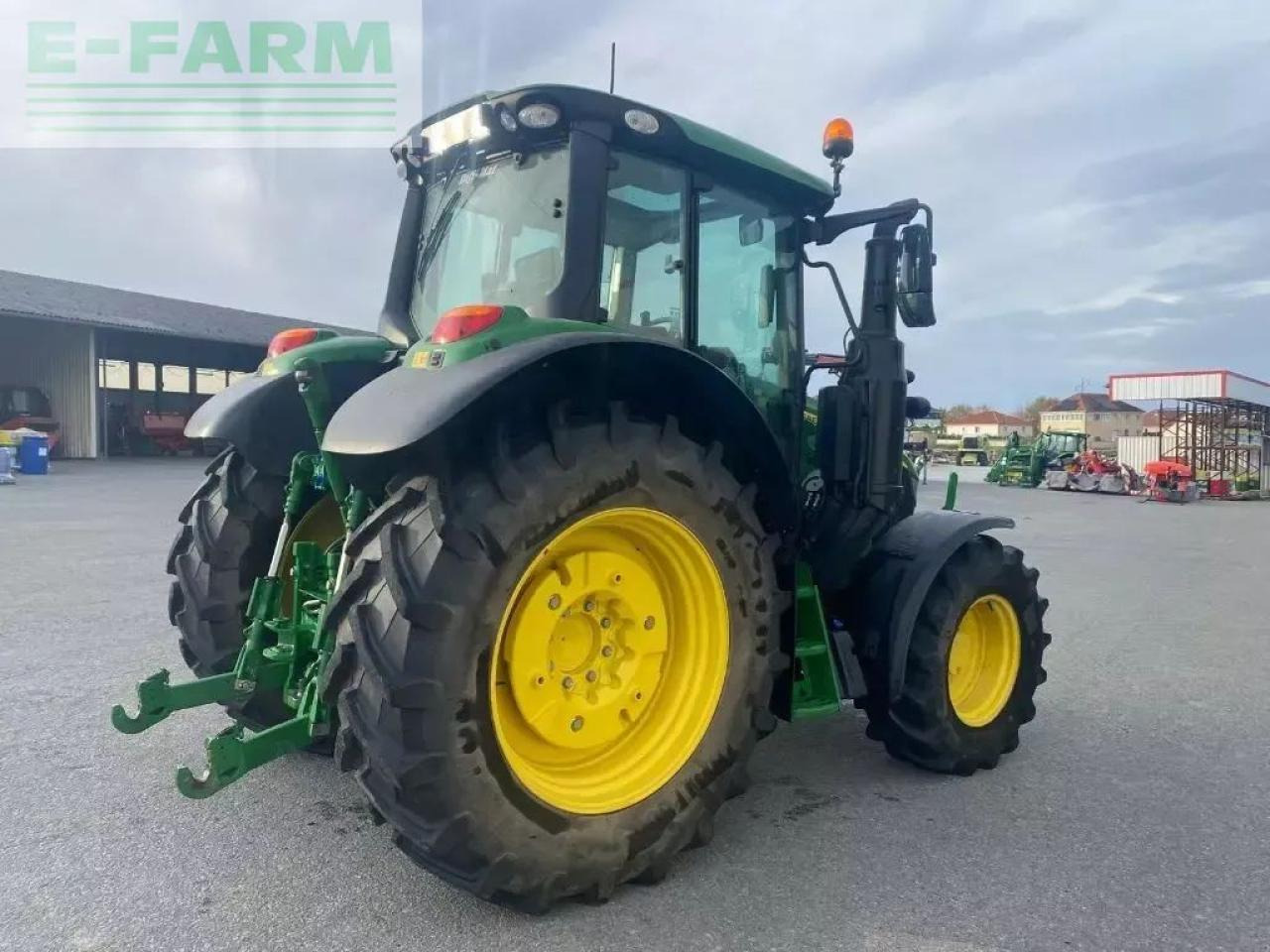 John Deere 6110 m powerquad + - Traktor: bilde 3 John Deere 6110 m powerquad + - Traktor: bilde 3