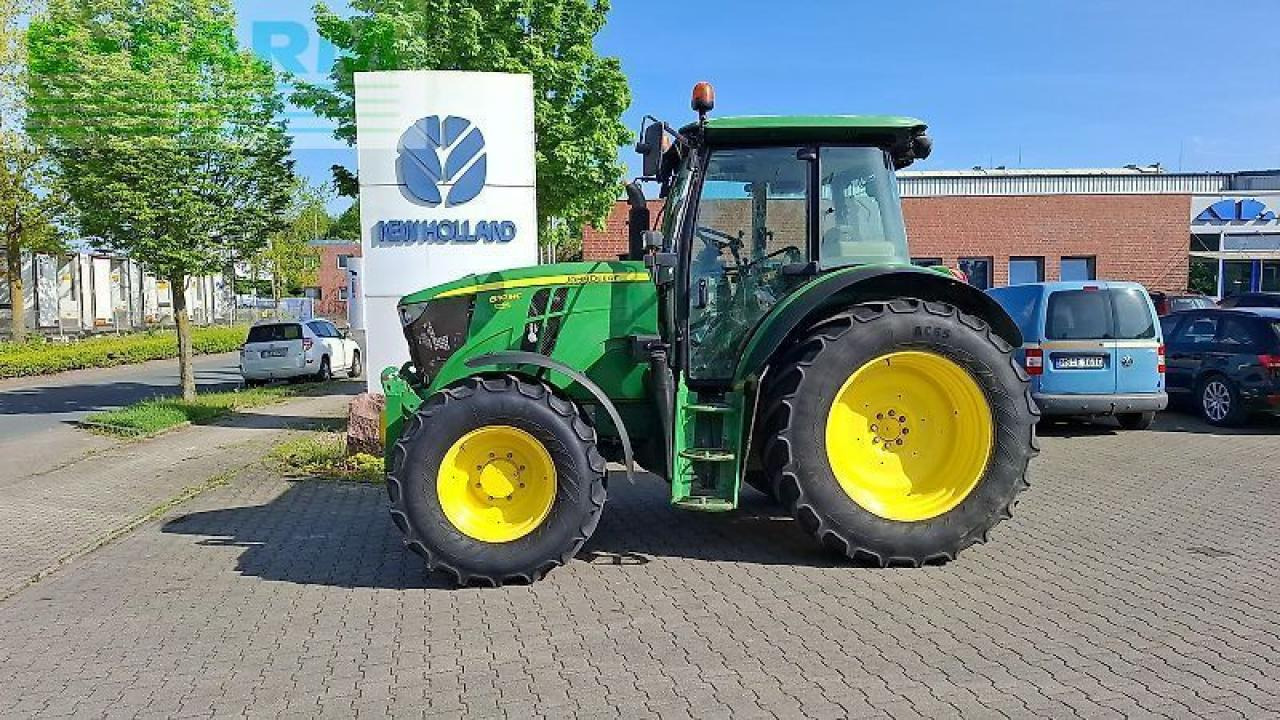 John Deere 6110 mc autoquad-getriebe 24/24 gänge - Traktor: bilde 1 John Deere 6110 mc autoquad-getriebe 24/24 gänge - Traktor: bilde 1