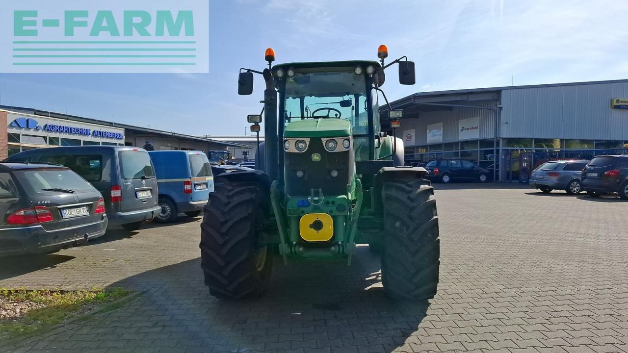 John Deere 6110 mc autoquad-getriebe 24/24 gänge - Traktor: bilde 3 John Deere 6110 mc autoquad-getriebe 24/24 gänge - Traktor: bilde 3
