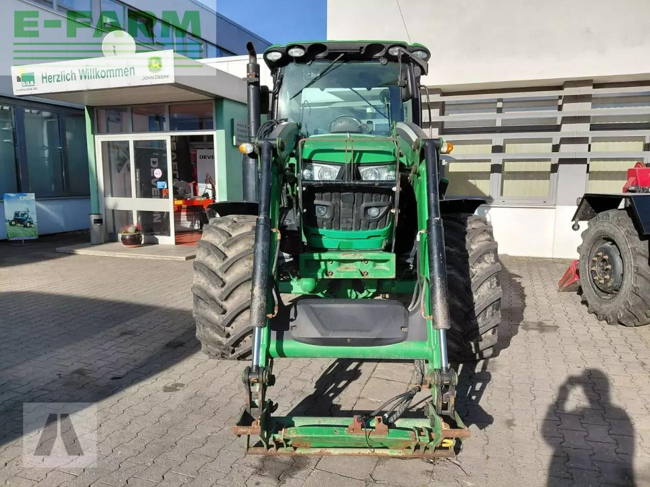 John Deere 6110r 6110 r autoquad - Traktor: bilde 2 John Deere 6110r 6110 r autoquad - Traktor: bilde 2