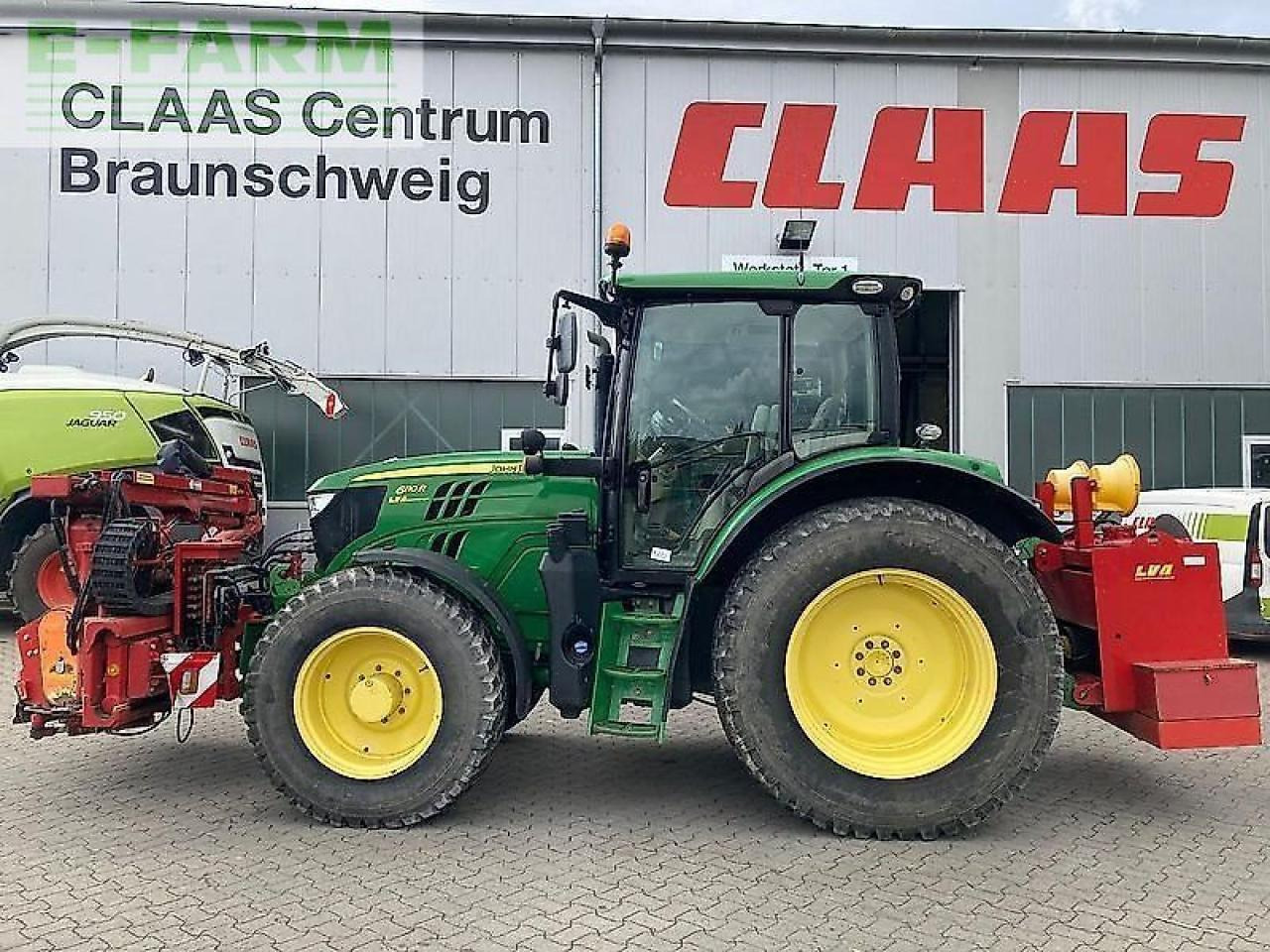 John Deere 6110r kommunal - Traktor: bilde 1 John Deere 6110r kommunal - Traktor: bilde 1