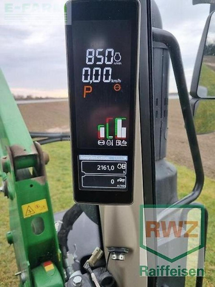 Traktor John Deere 6120 m: bilde 8 Traktor John Deere 6120 m: bilde 8