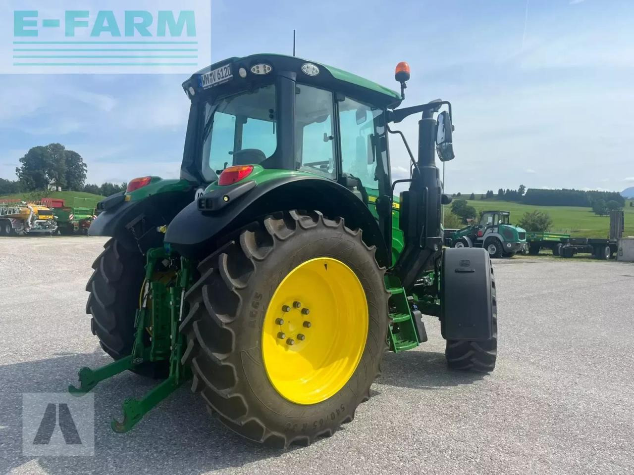 John Deere 6120m - Traktor: bilde 5 John Deere 6120m - Traktor: bilde 5