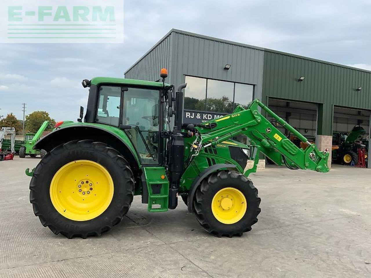 John Deere 6120m tractor (st24650) - Traktor: bilde 1 John Deere 6120m tractor (st24650) - Traktor: bilde 1