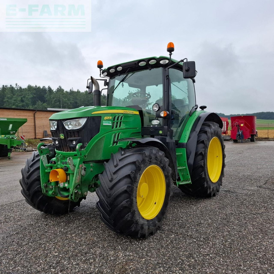 John Deere 6125 R - Traktor: bilde 1 John Deere 6125 R - Traktor: bilde 1