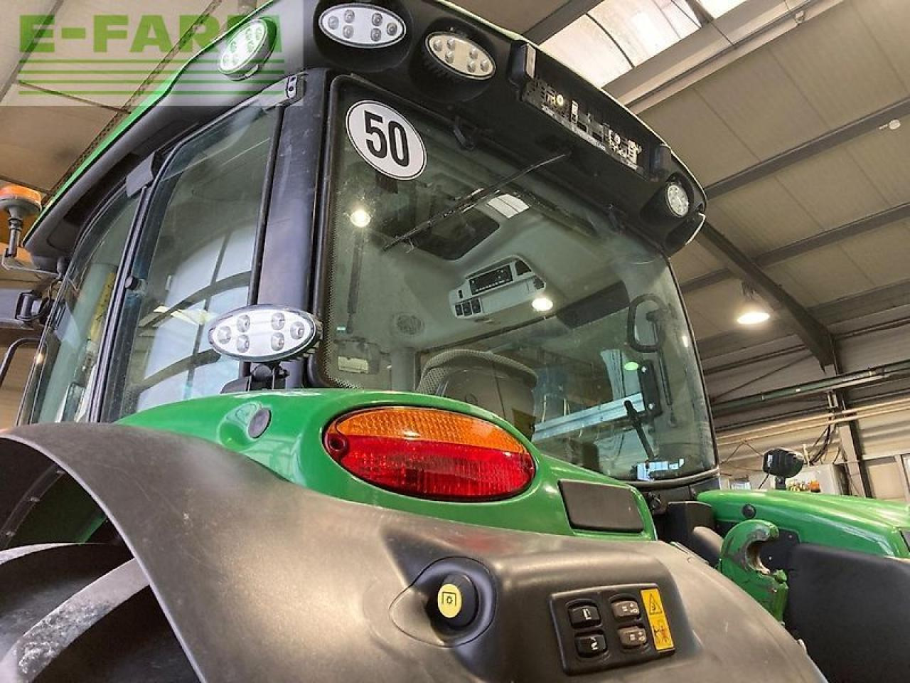 Traktor John Deere 6130r: bilde 13