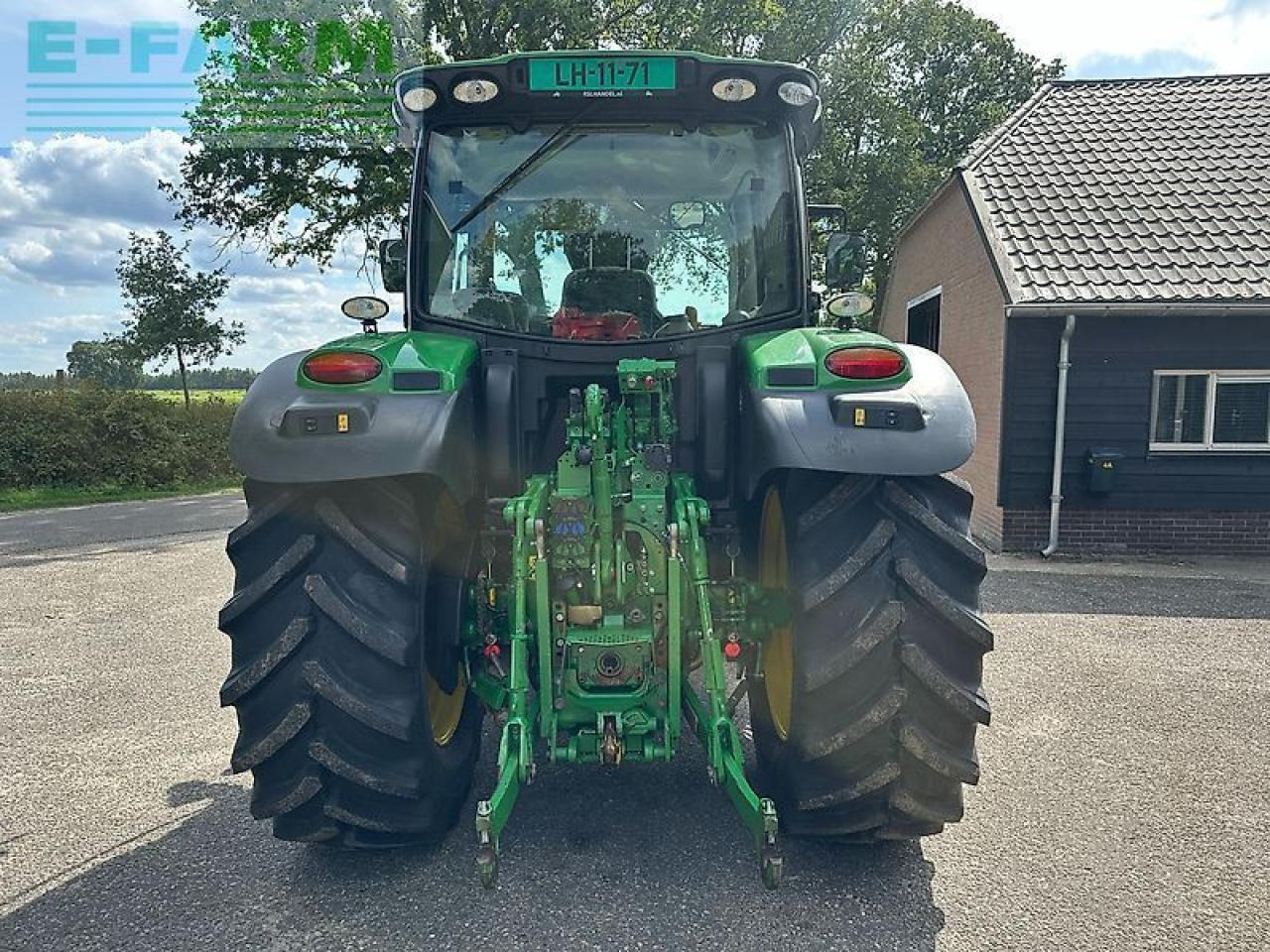 John Deere 6130r auto quad 50-km/h - Traktor: bilde 4 John Deere 6130r auto quad 50-km/h - Traktor: bilde 4