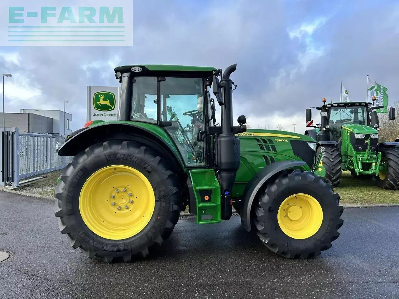 John Deere 6140m autopowr 166ps - Traktor: bilde 4 John Deere 6140m autopowr 166ps - Traktor: bilde 4