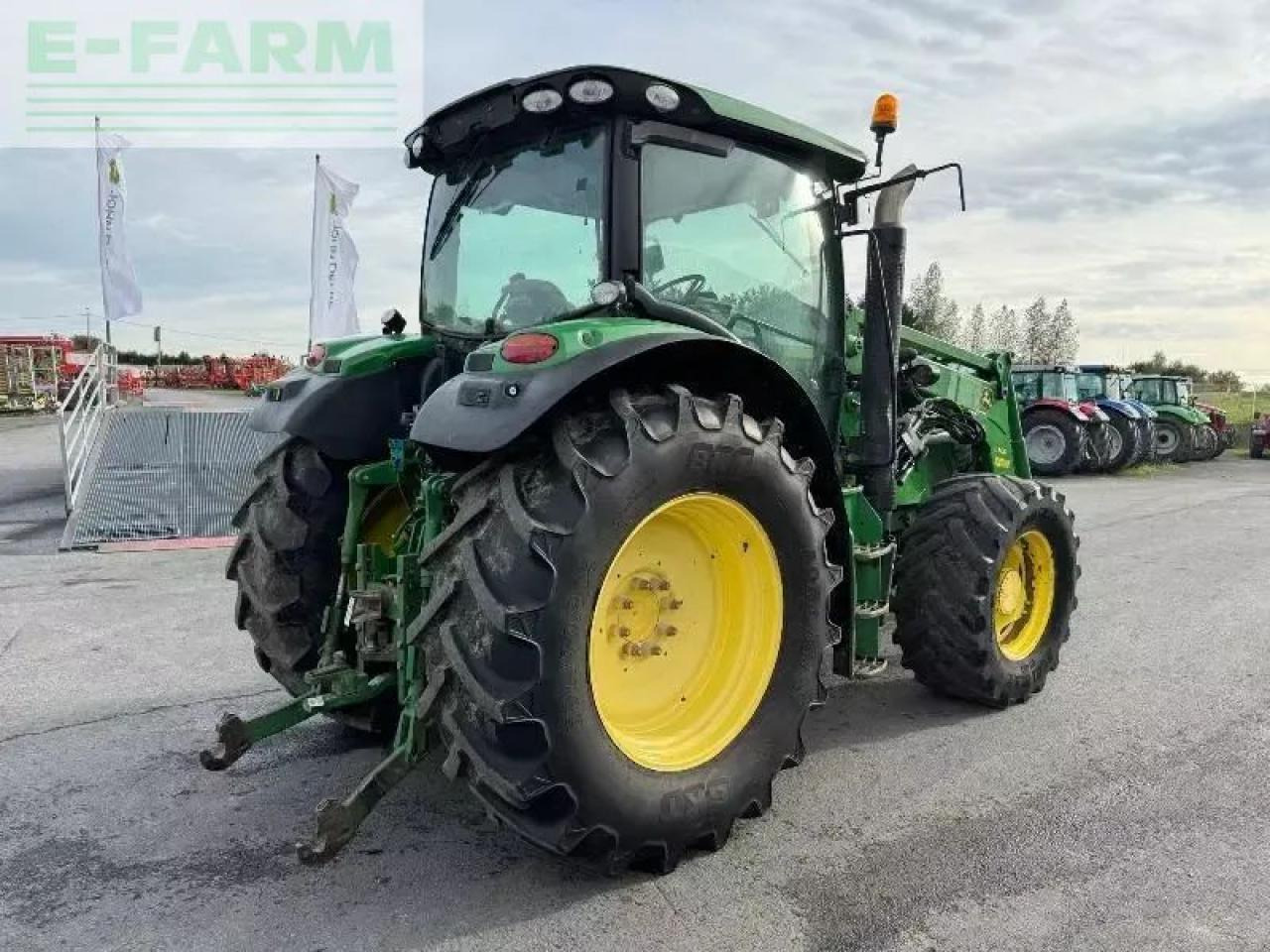 John Deere 6140r - Traktor: bilde 4 John Deere 6140r - Traktor: bilde 4