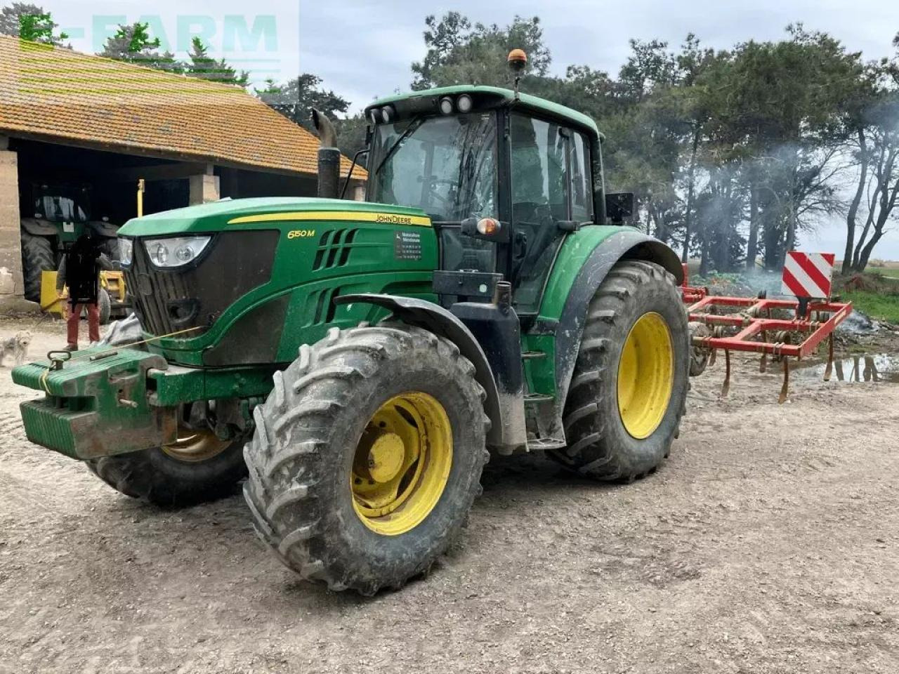 John Deere 6150 m - Traktor: bilde 1 John Deere 6150 m - Traktor: bilde 1