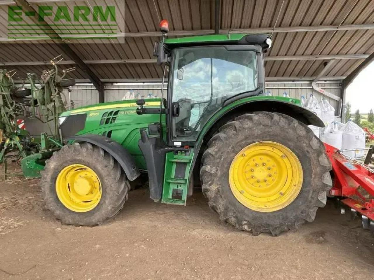 John Deere 6150r - Traktor: bilde 4 John Deere 6150r - Traktor: bilde 4
