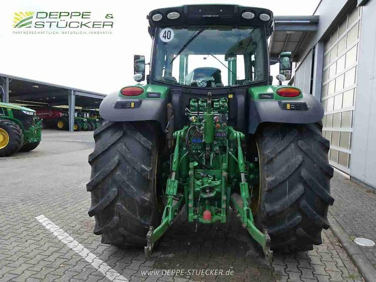 John Deere 6155r + 663r - Traktor: bilde 5 John Deere 6155r + 663r - Traktor: bilde 5