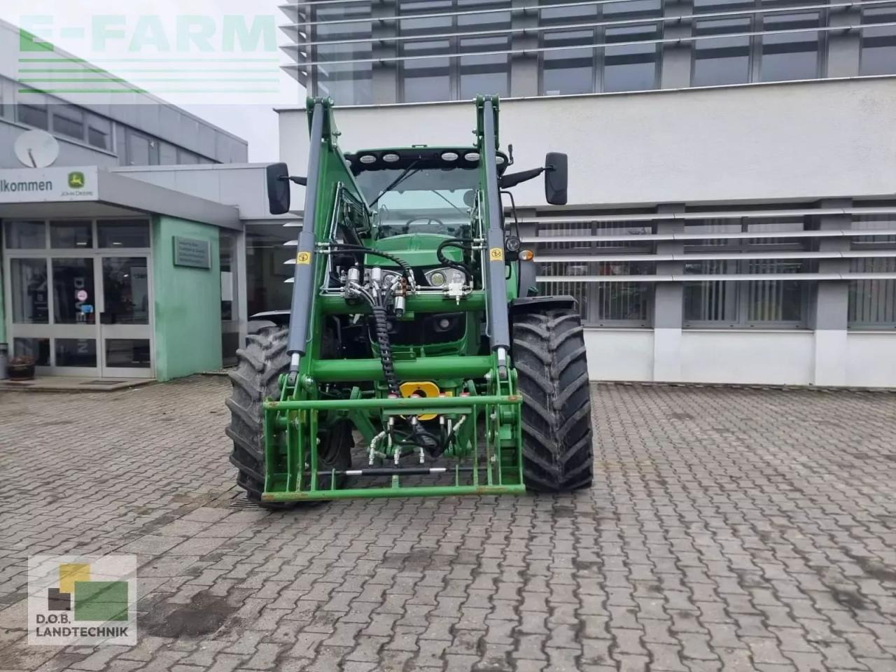 John Deere 6155r - Traktor: bilde 2 John Deere 6155r - Traktor: bilde 2