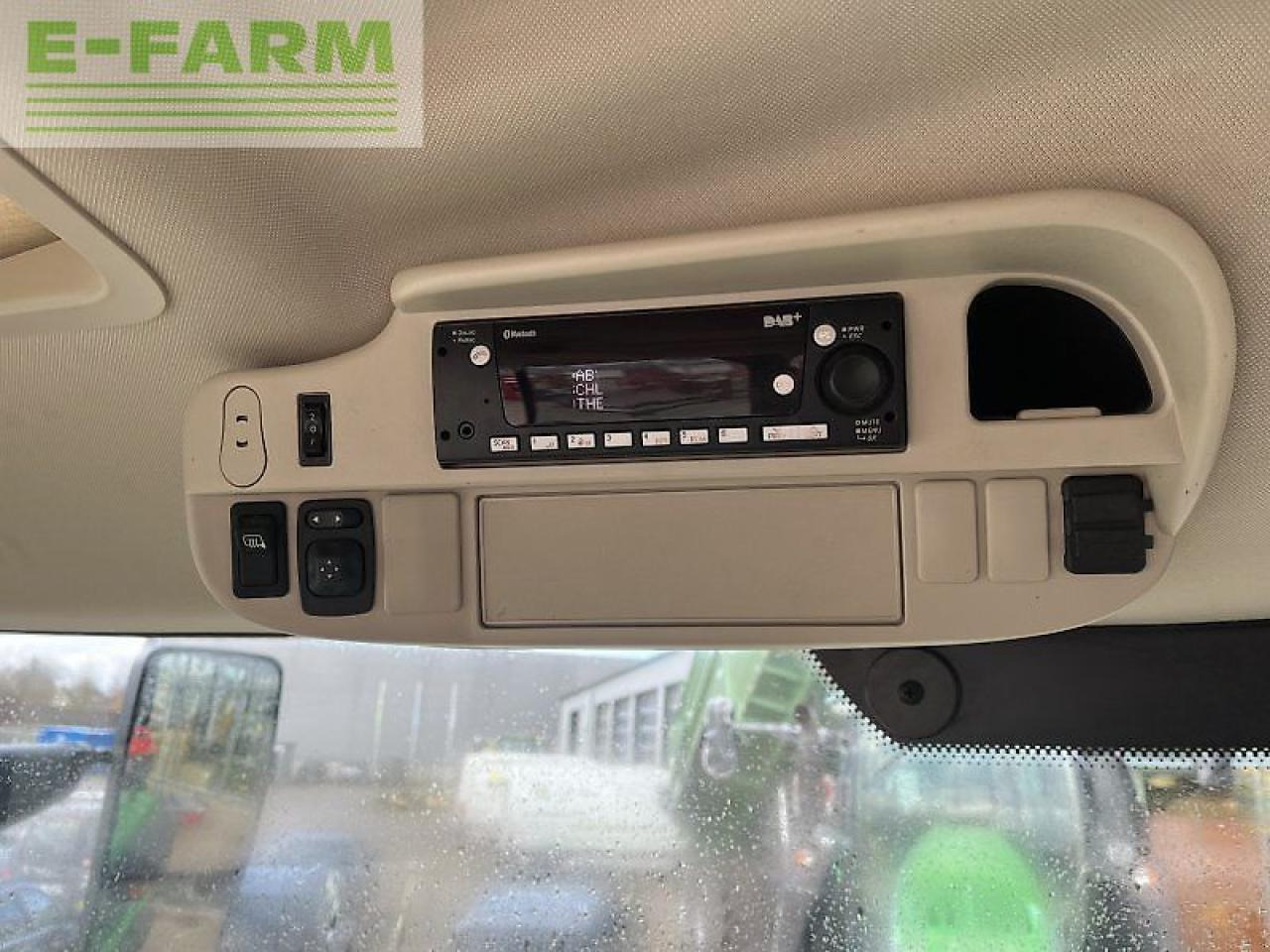 Traktor John Deere 6155r: bilde 12