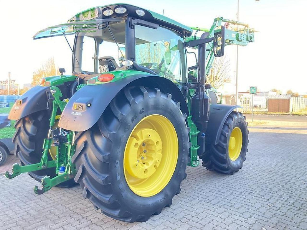 John Deere 6155r premium - Traktor: bilde 5 John Deere 6155r premium - Traktor: bilde 5