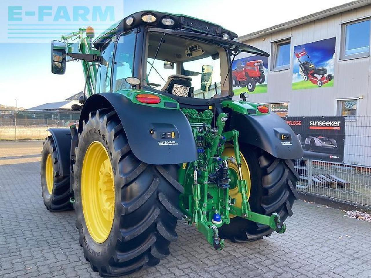 John Deere 6155r premium - Traktor: bilde 4 John Deere 6155r premium - Traktor: bilde 4