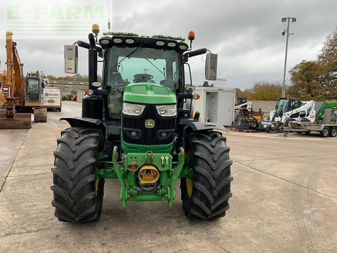 John Deere 6155r tractor (st25016) - Traktor: bilde 4 John Deere 6155r tractor (st25016) - Traktor: bilde 4